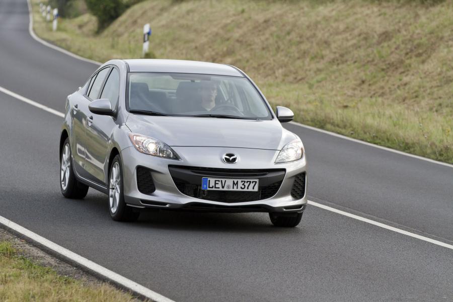  Mazda3 Sedan 2011 года  (фото 28 из 41)